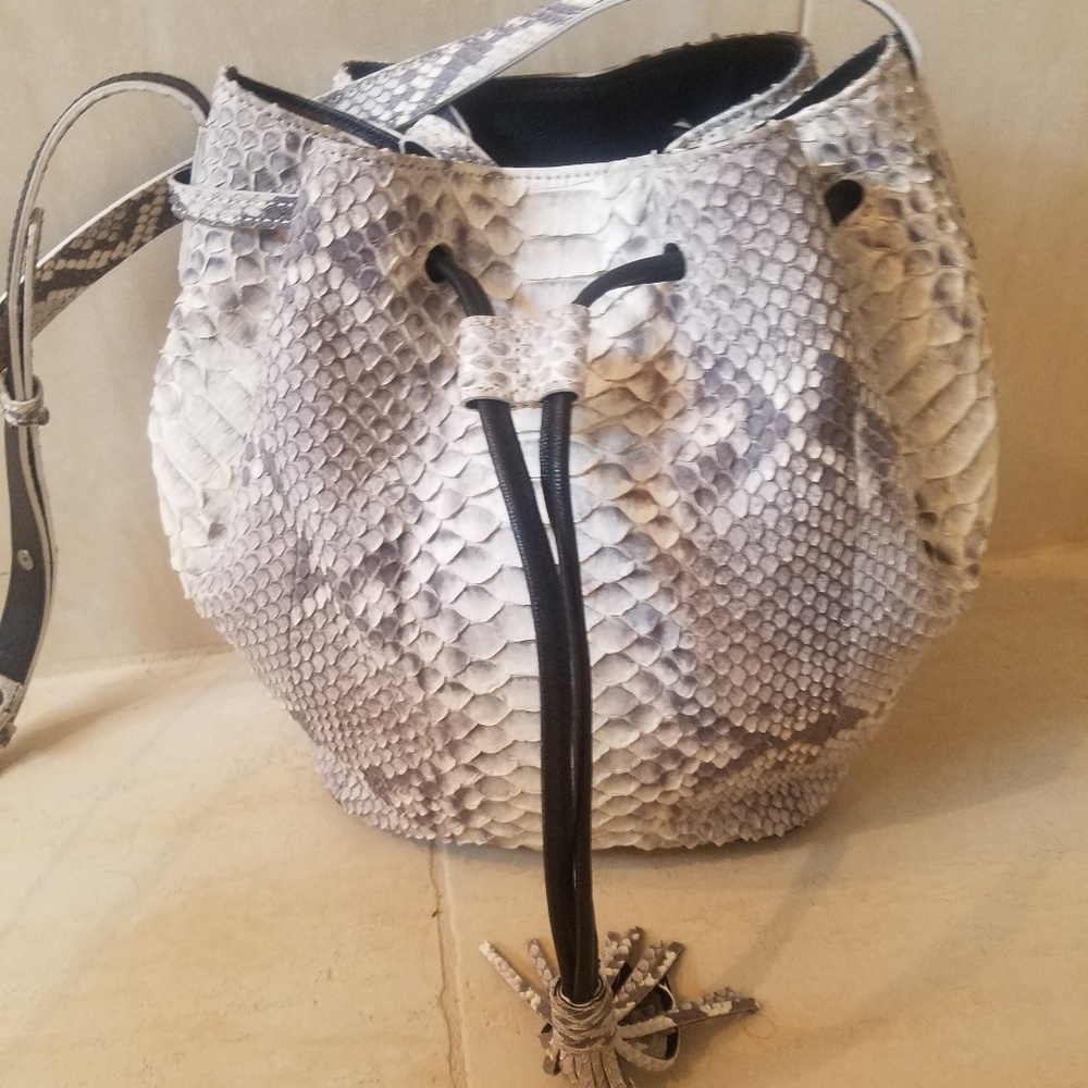 Genuine python handbag - Picture 3 of 3